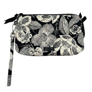 Vera Bradley Black and White Floral Quilted Cotton Wristlet Wallet Clutch‎